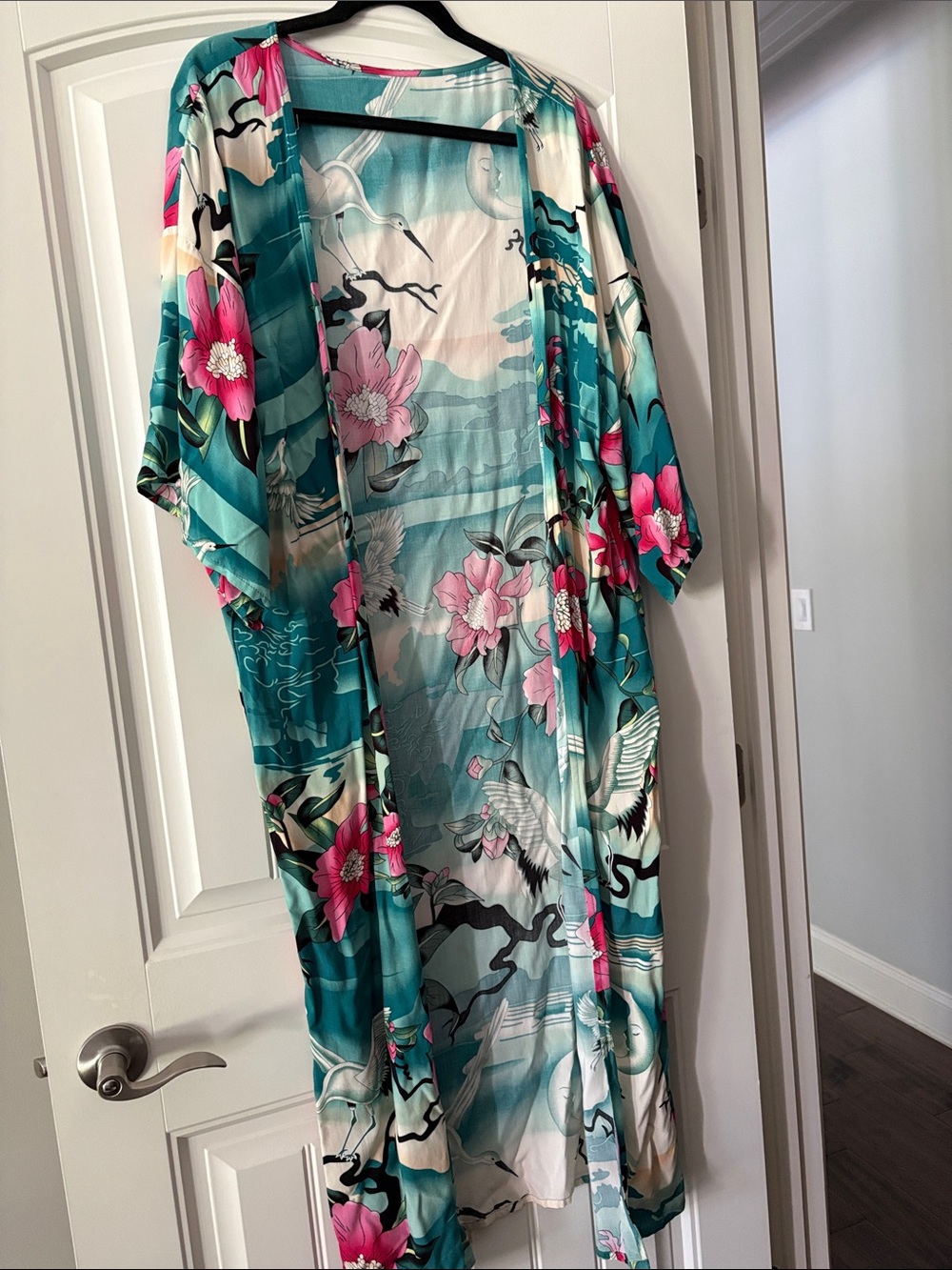 BEAUTIFUL AQUA AND HOT PINK DUSTER